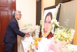 प्रधानमन्त्री जीवनसङ्गिनी सीताप्रति श्रद्धाञ्जली अर्पण